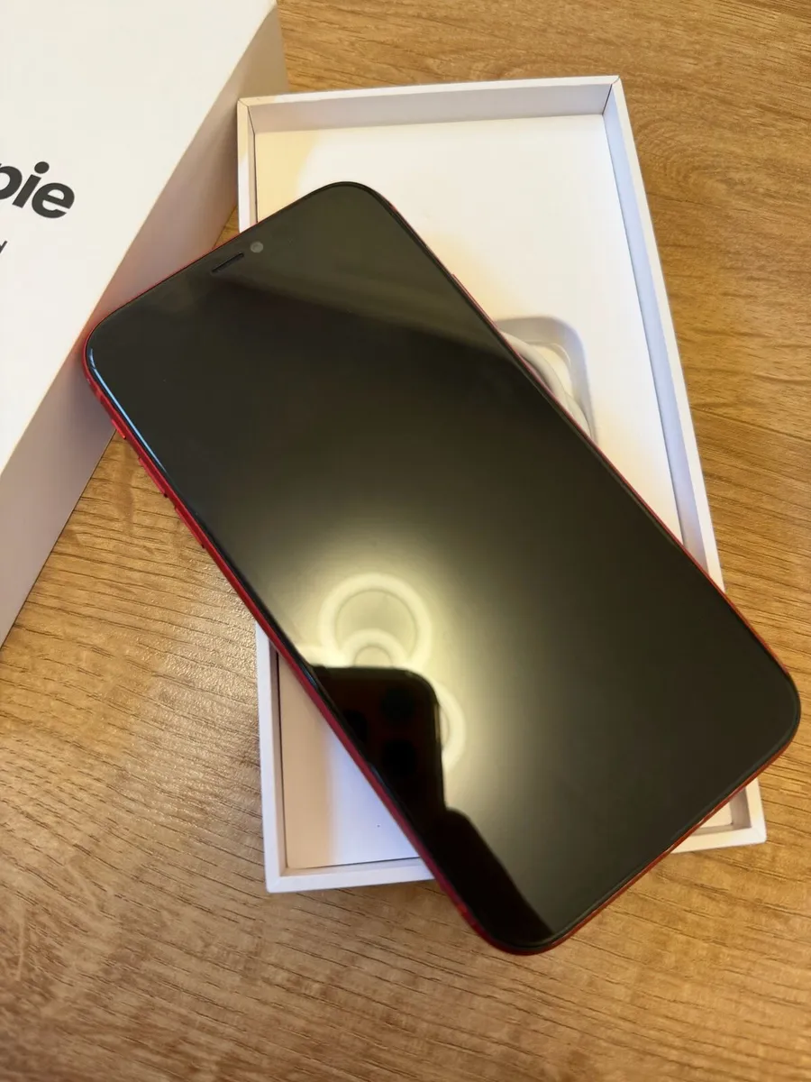 iPhone 11 - Image 3