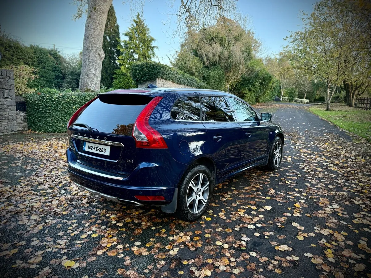 142 Volvo Xc60 D4 2.0D Dsg Volvo Ocean Race Editio - Image 3