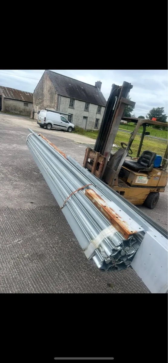 Roller door - Image 1