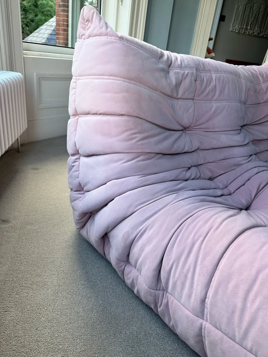 Ligne Roset Togo 2 seater setter - Image 3