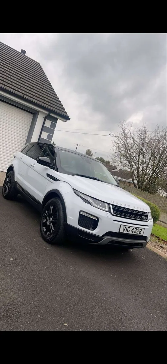 2017 Range Rover evoque - Image 1
