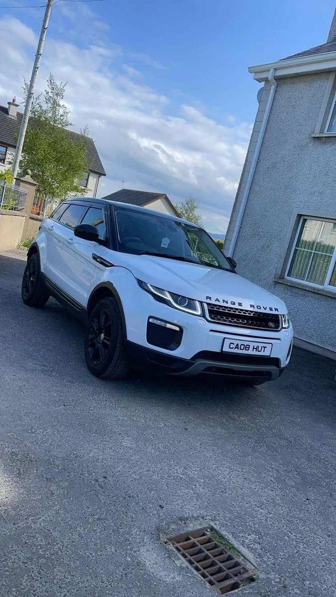 2017 Range Rover evoque - Image 2