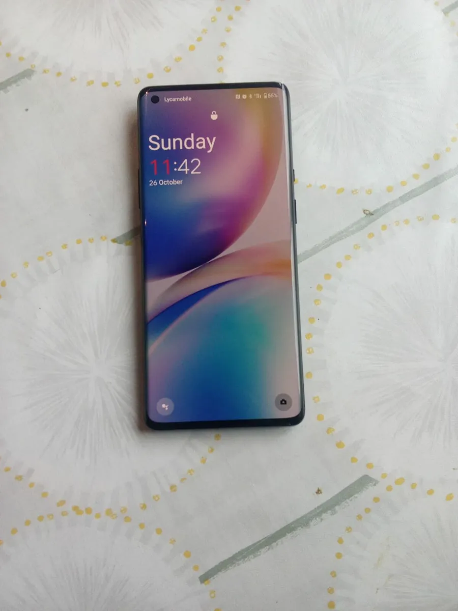One plus 8 pro - Image 1