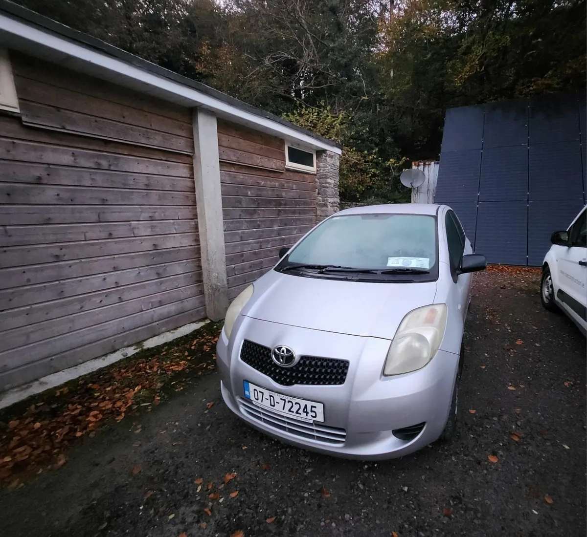 Toyota Yaris 2007 - Image 1