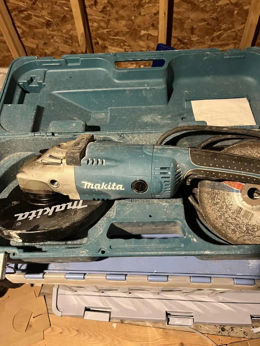 Tools - Image 1