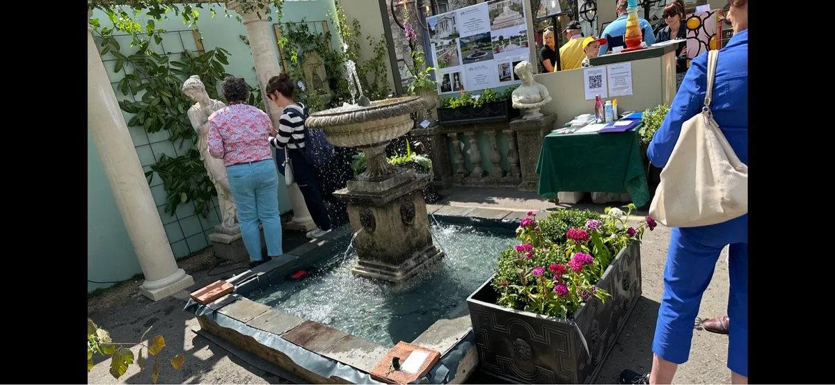 classical-style tiered garden fountain,
