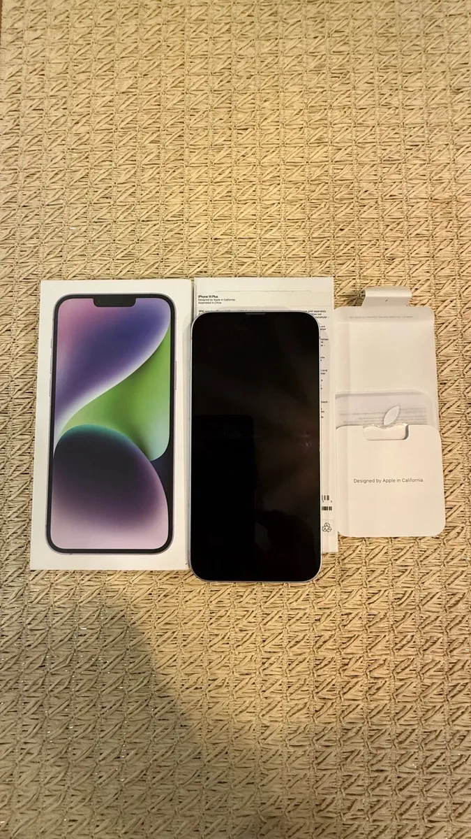 Iphone - Image 1