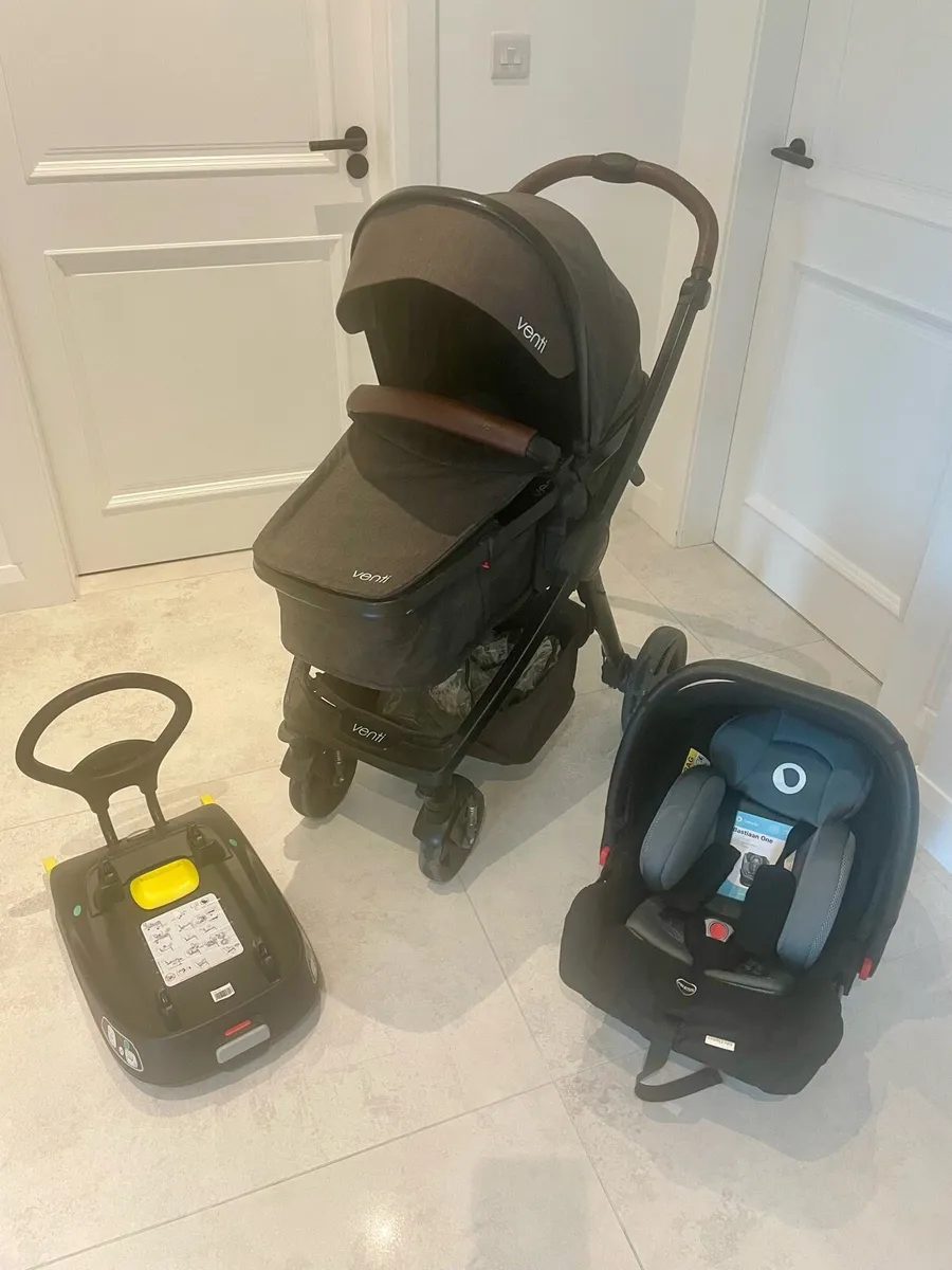 Baby elegance Venti travel system with ISO base - Image 1