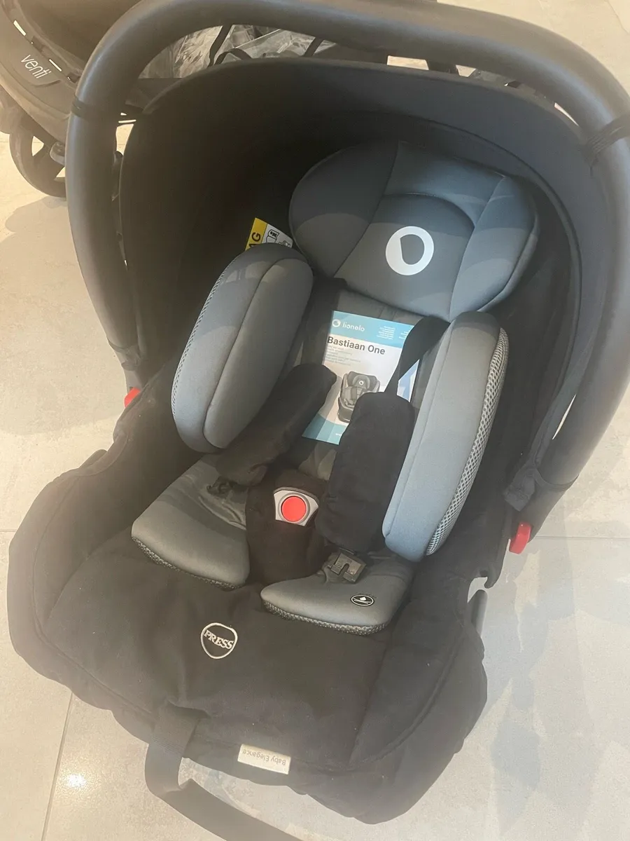 Baby elegance Venti travel system with ISO base - Image 2