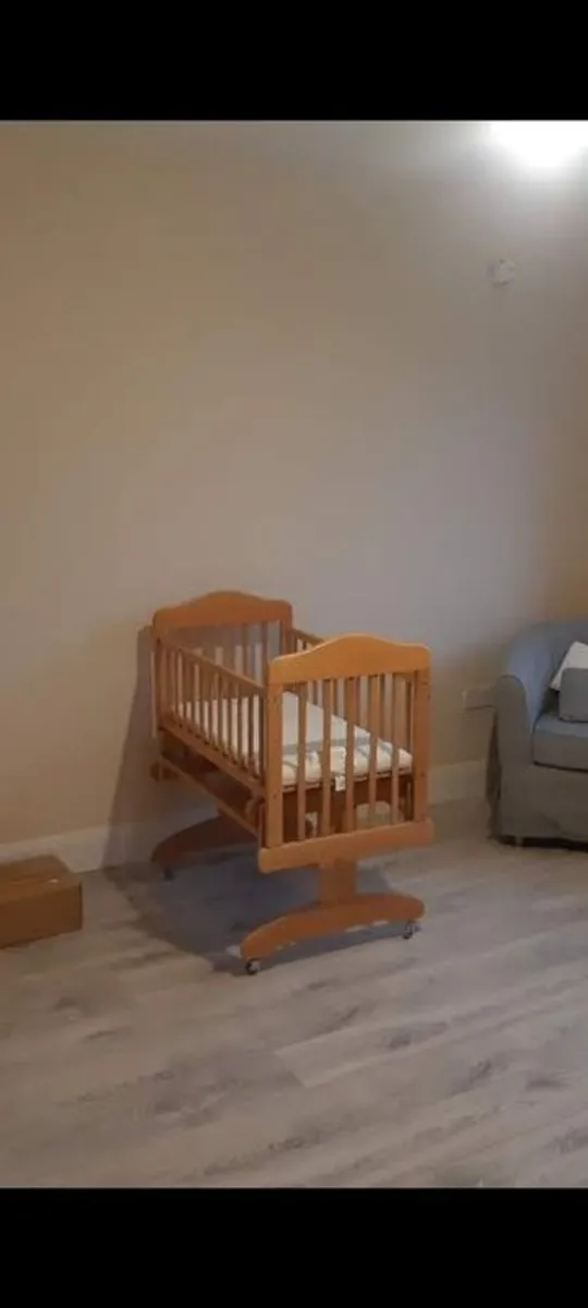 Rocking Crib - Image 2