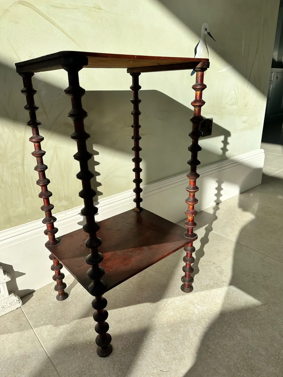 Antique bobbin side table - Image 1