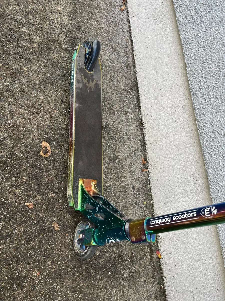 Trick scooter - Image 2