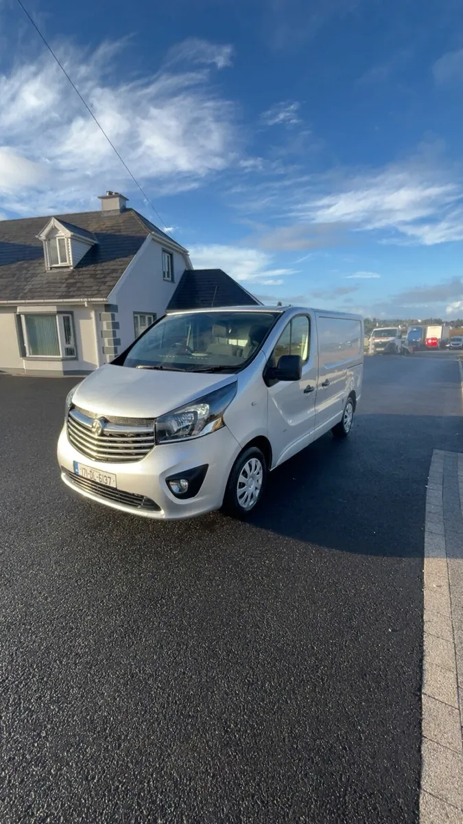 2017 vauxhall vivaro sportive - Image 1