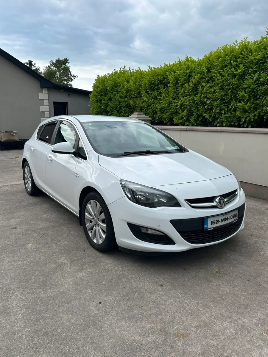 Vauxhall Astra - Image 1