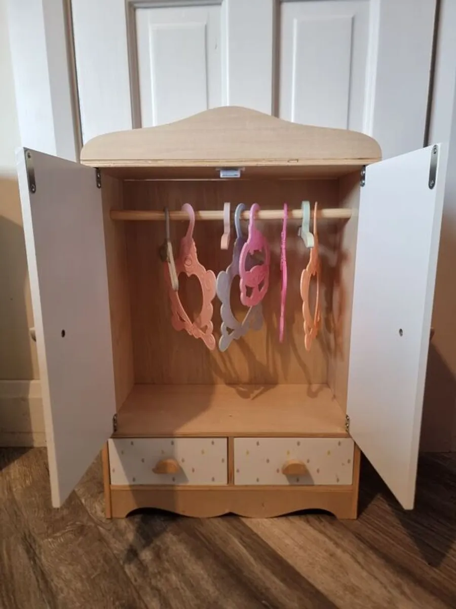 Doll's Wardrobe - Image 2