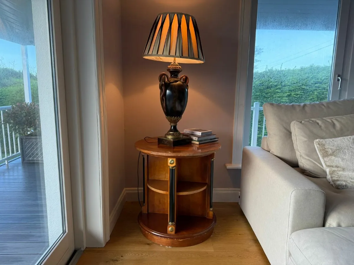 Pair of Classic Black & Gold Table Lamps - Image 1