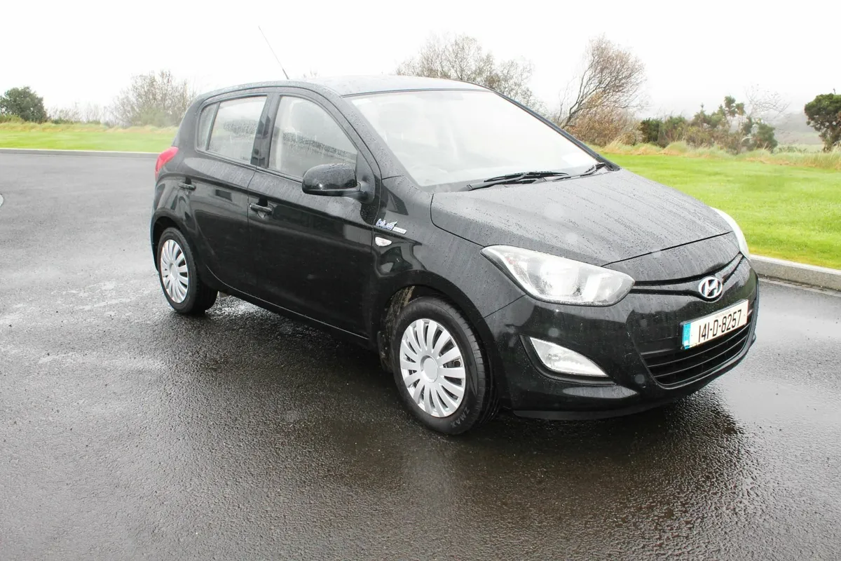 2014 Hyundai i20 1.2 petrol - Image 3