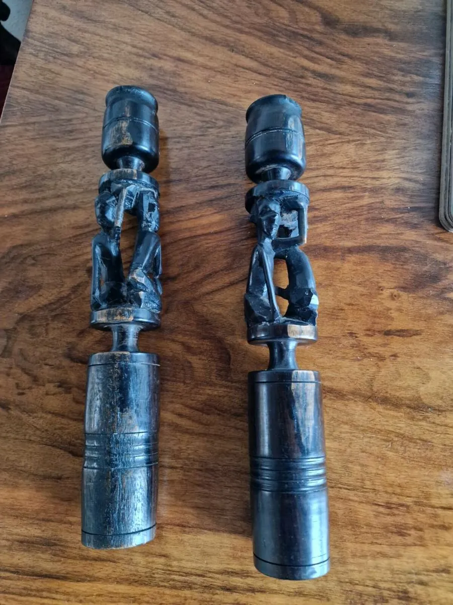 2 hand carved ebony candlesticks - Image 2
