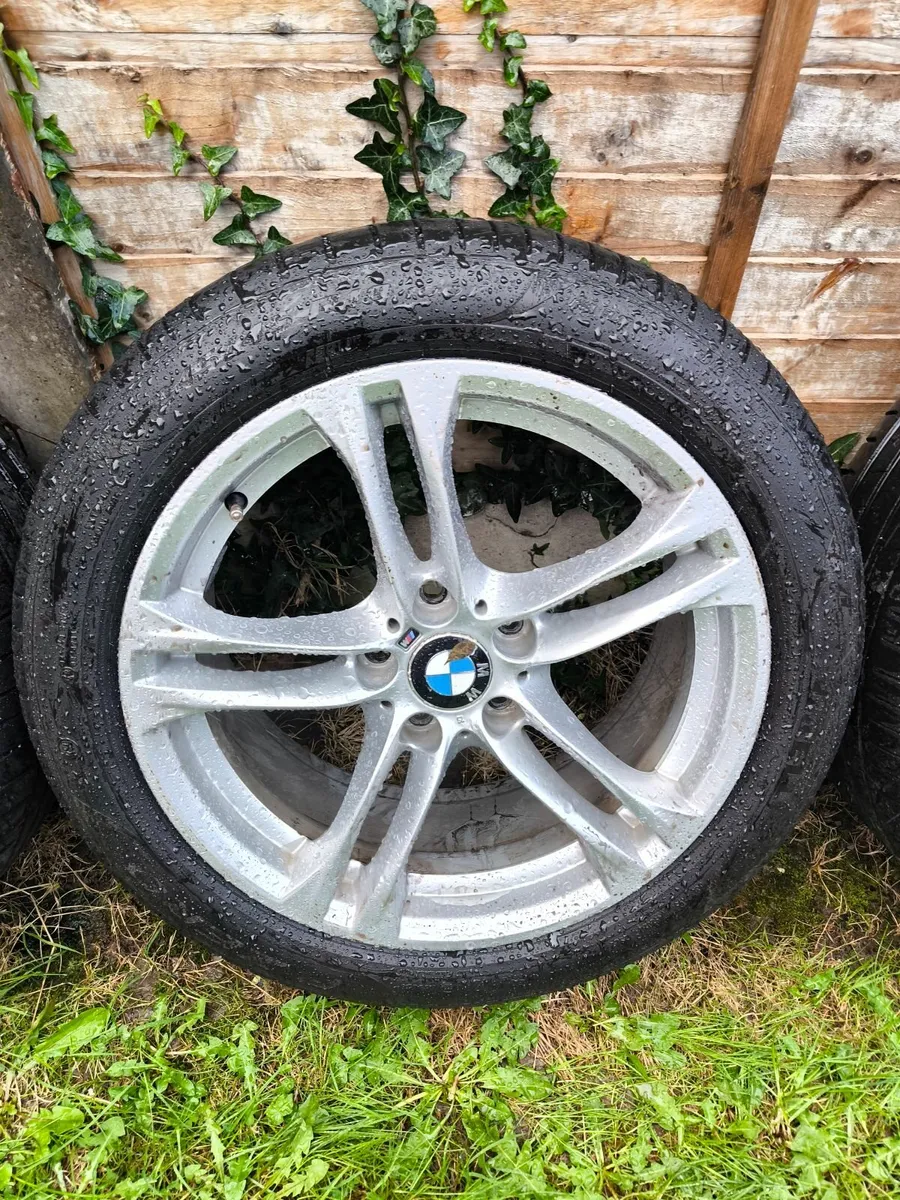 BMW f10 f11 5series GENUINE Alloy wheels 245/45/18 - Image 2