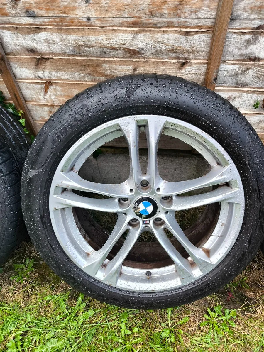 BMW f10 f11 5series GENUINE Alloy wheels 245/45/18 - Image 3