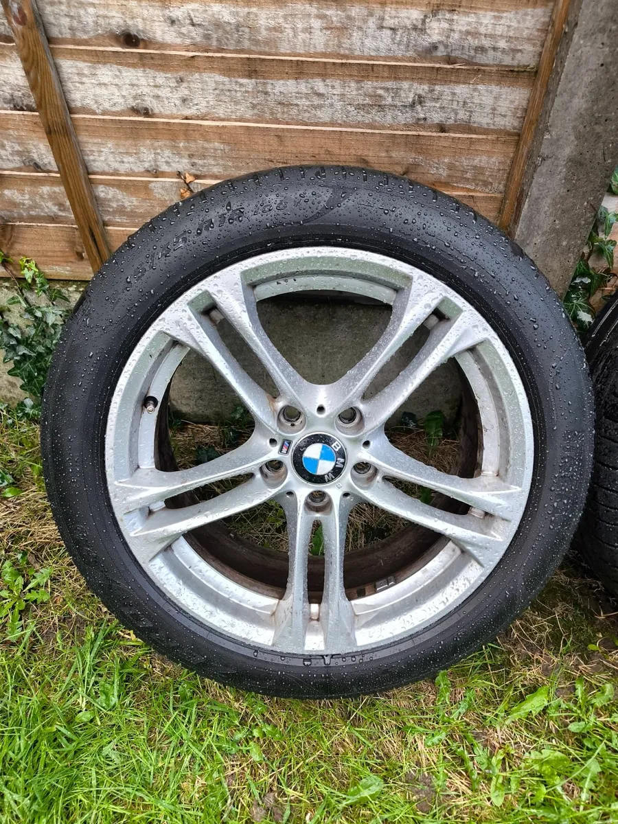 BMW f10 f11 5series GENUINE Alloy wheels 245/45/18 - Image 4