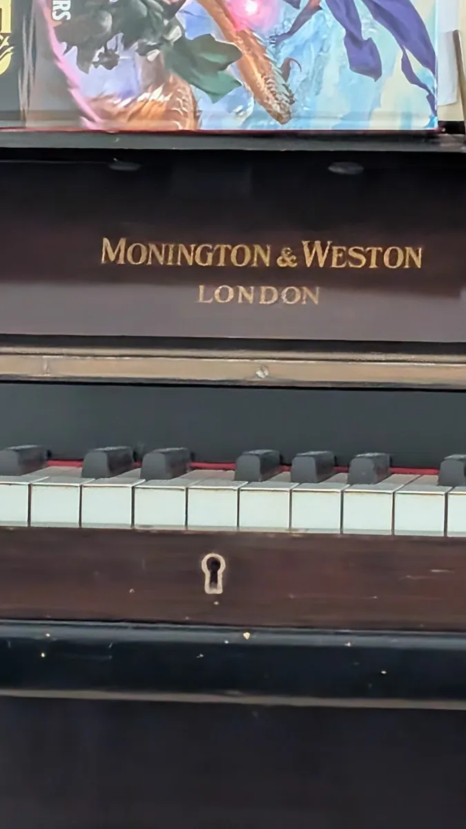 Piano - Image 2