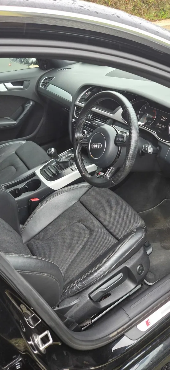 Audi A4 2012 - Image 4