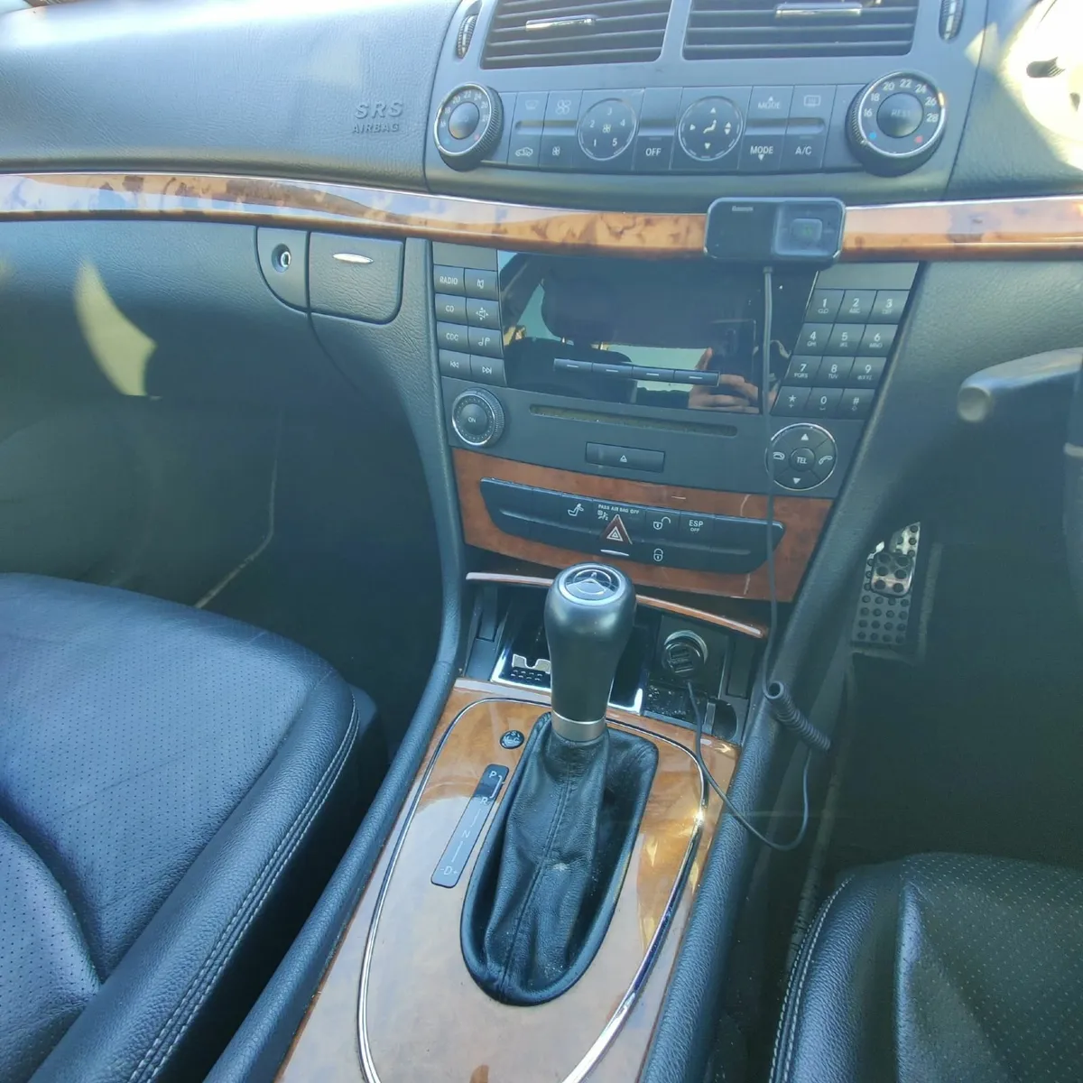 Mercedes-Benz E-Class Kompressor 2006 - Image 3