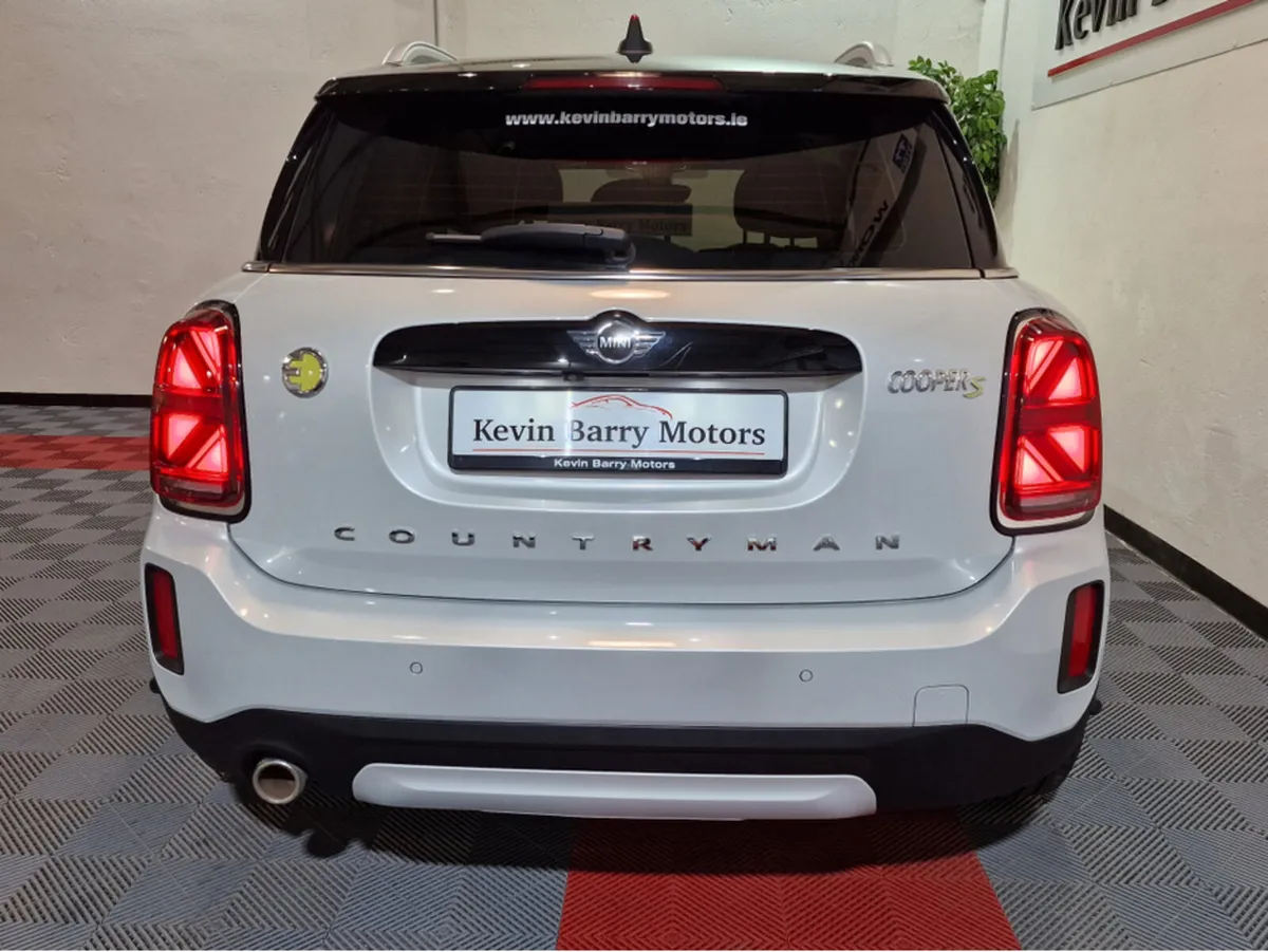 Mini Countryman S E ALL4 EXCLUSIVE (PLUG IN HYBRID - Image 4
