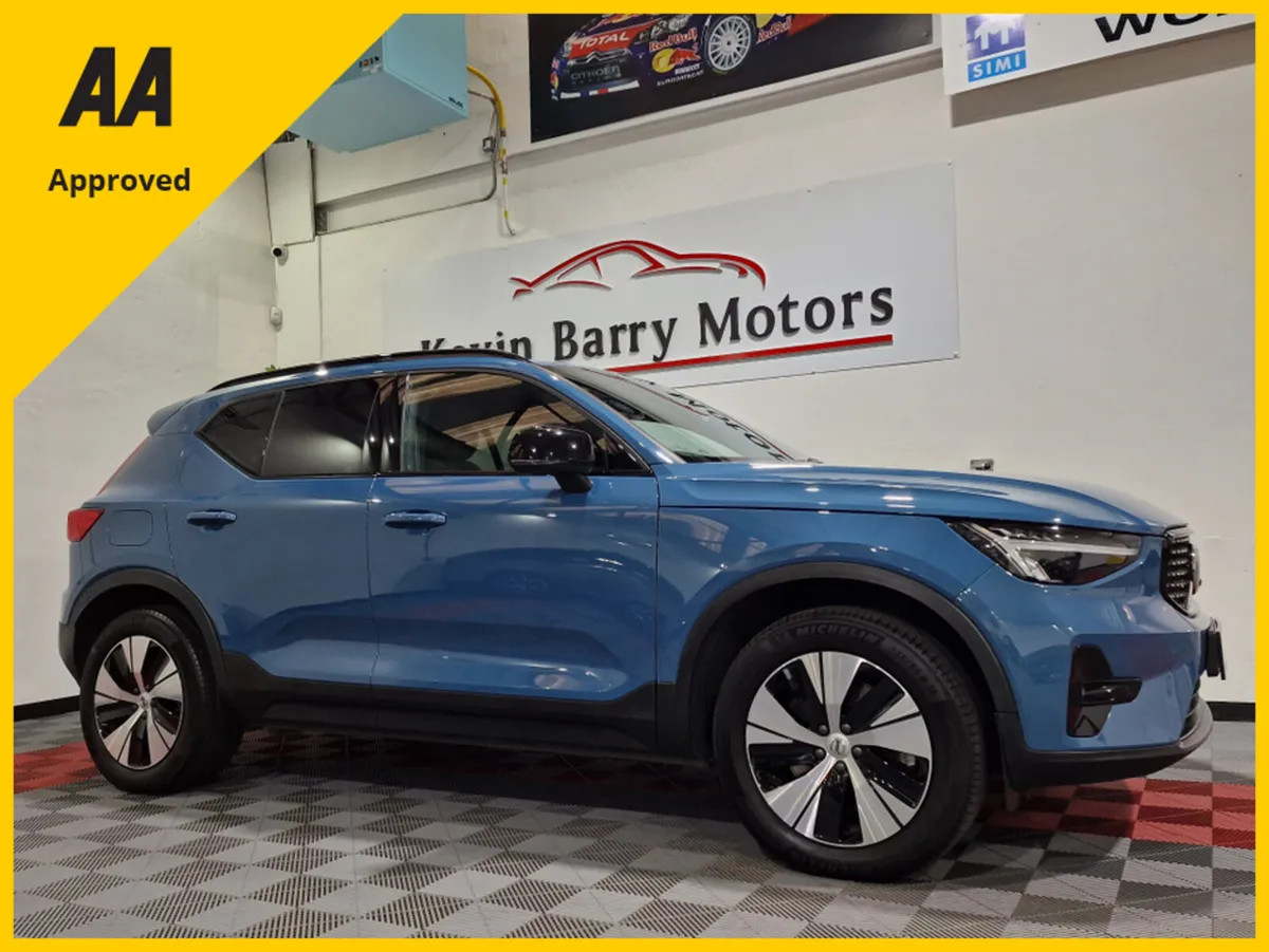 Volvo XC40 T4 PLUS DARK RECHARGE AUTOMATIC **ONE O - Image 1