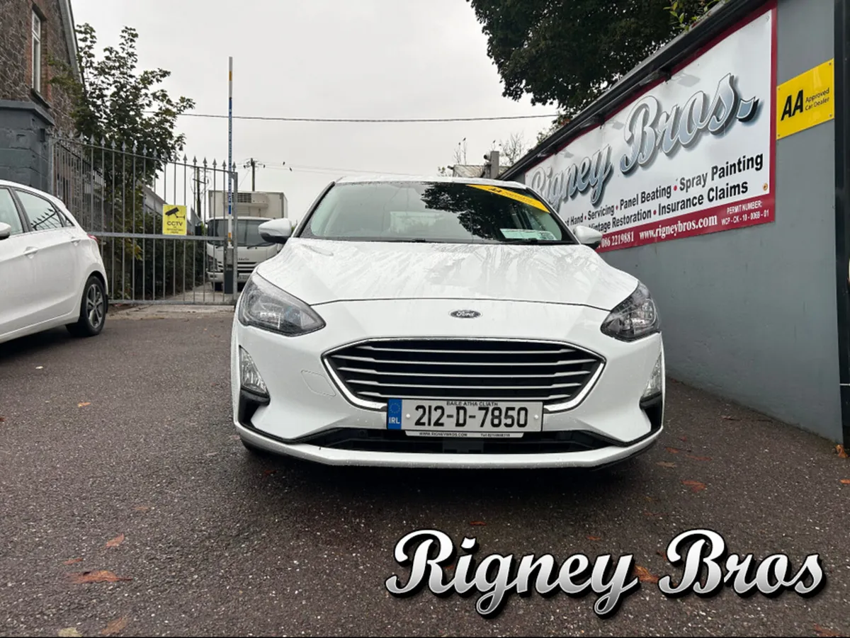 Ford Focus ZETEC EDITION 1.5 TD 120 M M6 4DR - Image 2