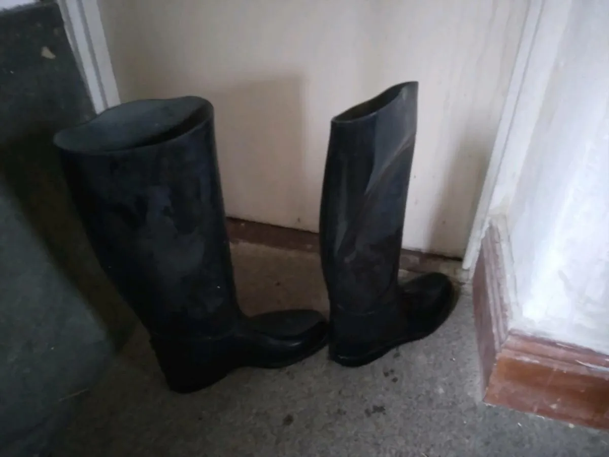 Rubber Riding Boots. Size 41/7.5 - Image 2