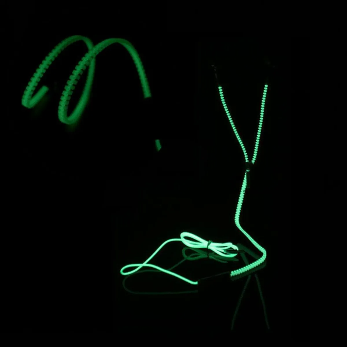 Stereo 3-5mm In Ear Luminous Light Zipper Headphon - Image 1