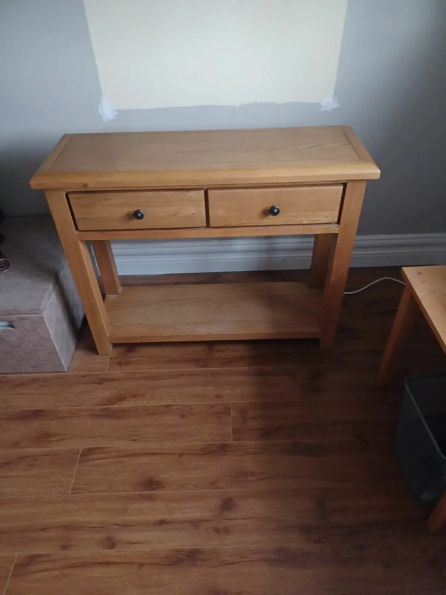 Console Table - Image 1