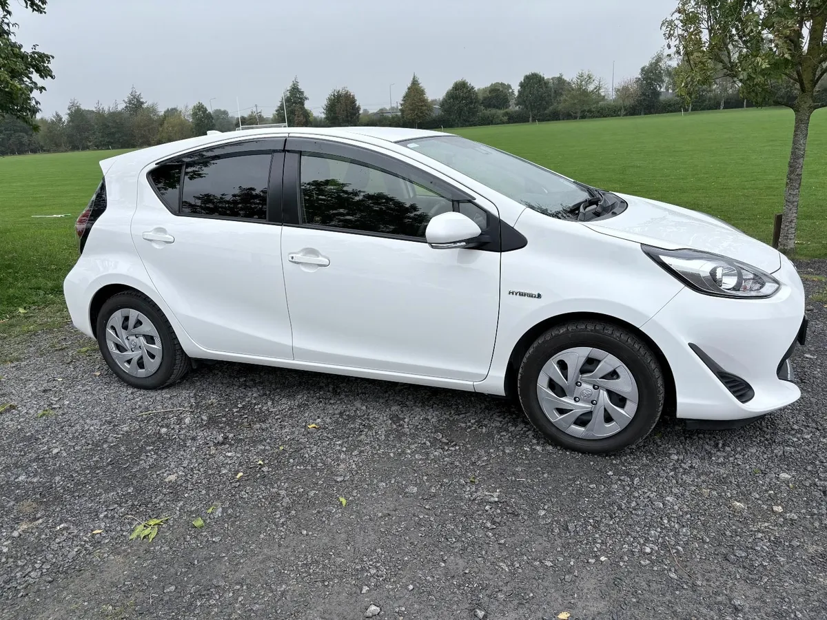 Toyota Aqua 2020 - Image 3