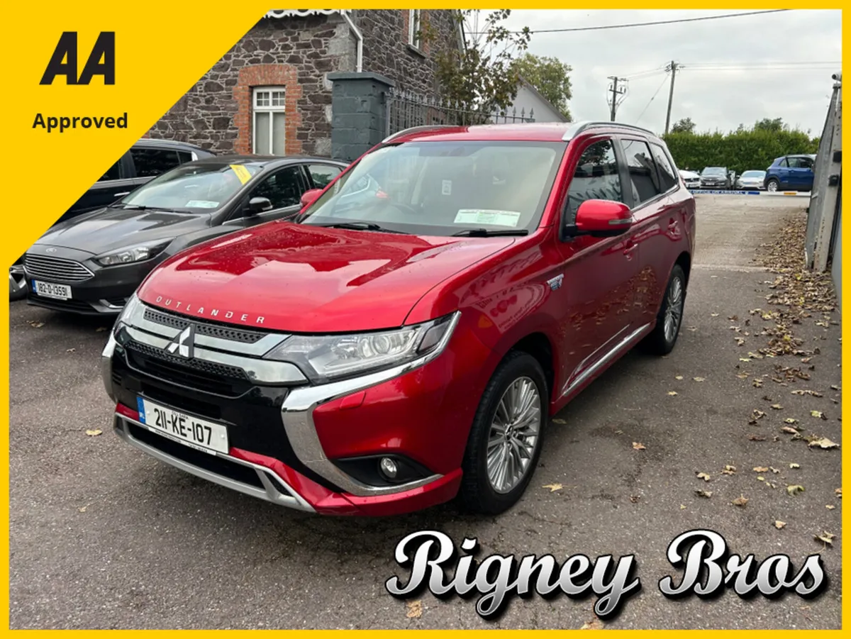 Mitsubishi Outlander OUTL PHEV INTEN INTENSE 4DR A - Image 3