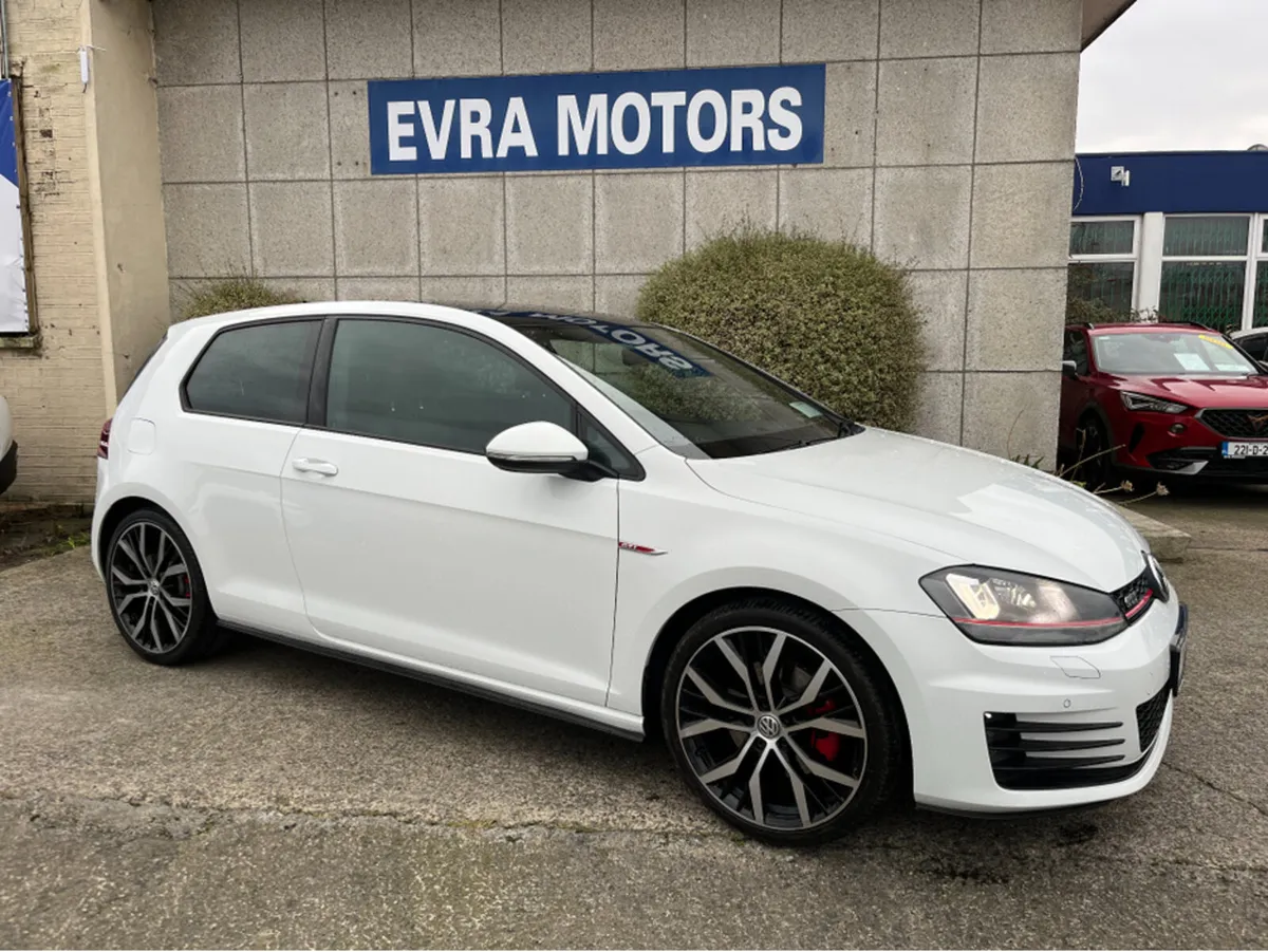 Volkswagen Golf GTI 3DR 2.0 TSI PETROL //MANUAL//S - Image 2
