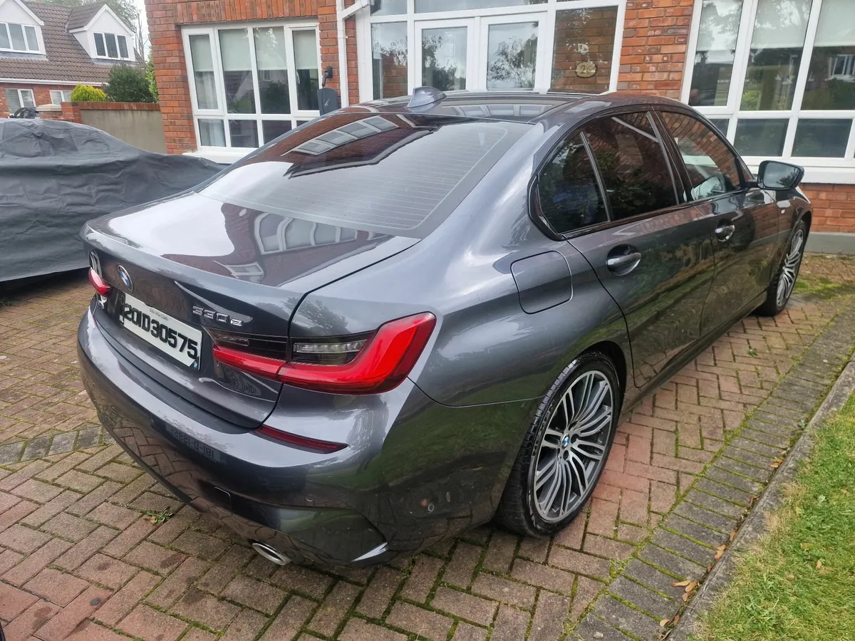 BMW 330e M Sport Mint - Image 4