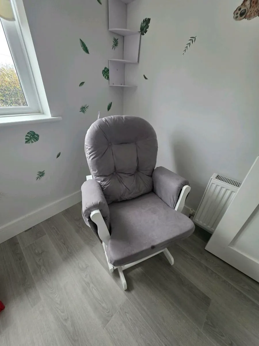 Rocking Chair - Image 1
