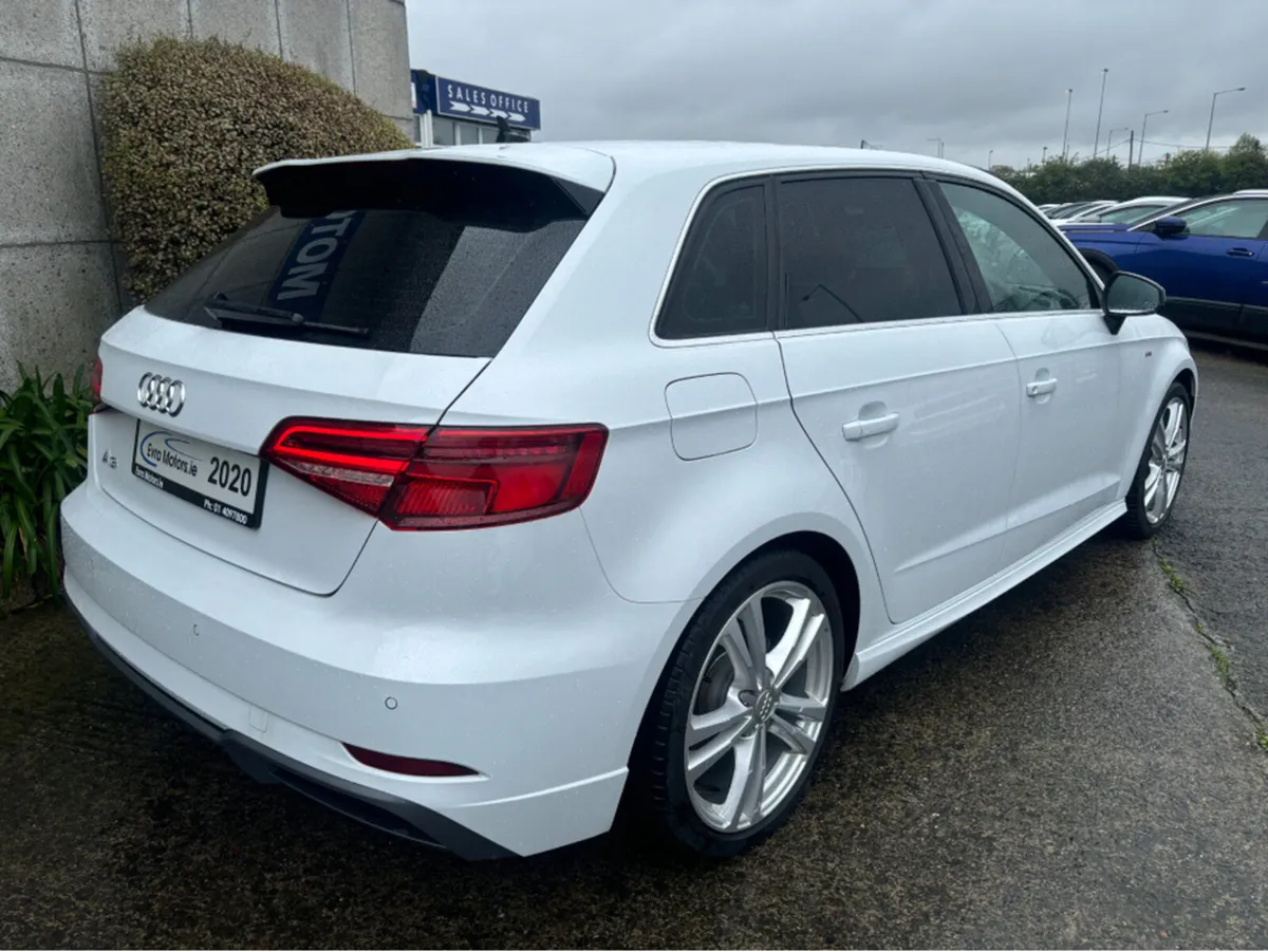 Audi A3 SB S-LINE AUTOMATIC 1.4 PETROL //HIGH SPEC - Image 4