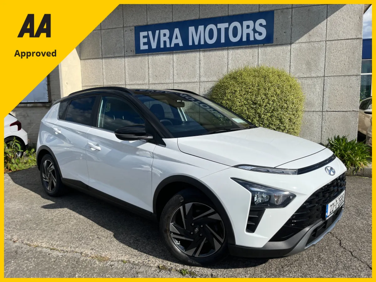 Hyundai Bayon EXECUTIVE 2-TONE 1.2 PETROL //HIGH S - Image 1