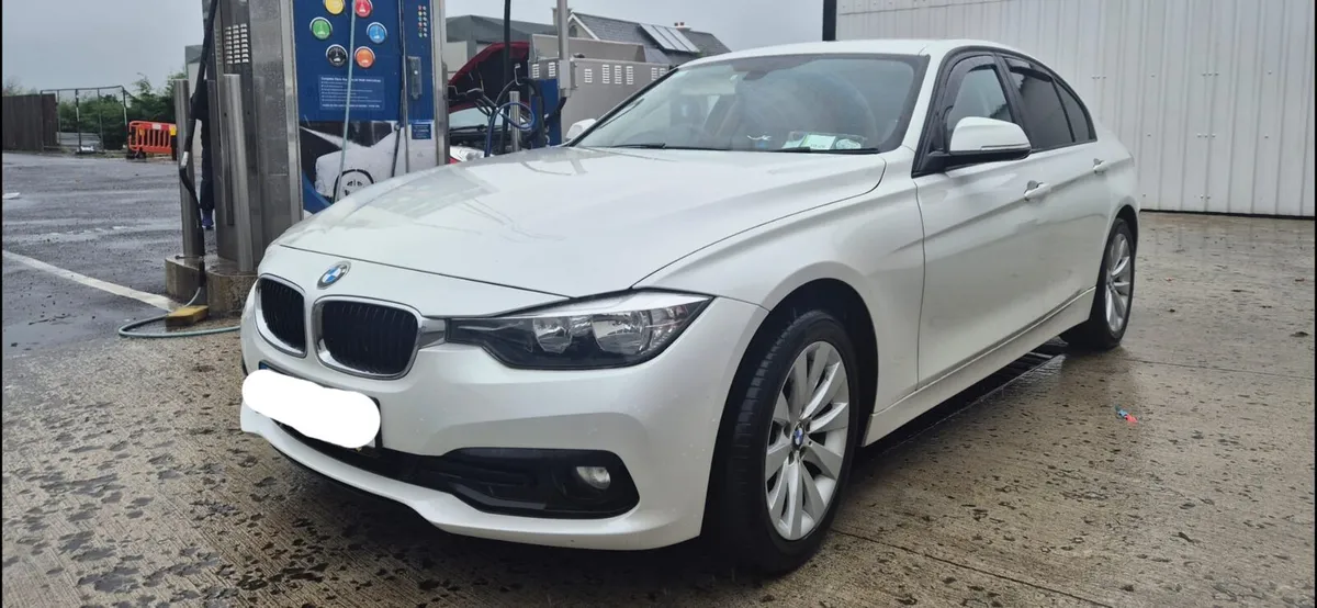 BMW 316D (LOW MILEAGE) MINT CONDITION - Image 2