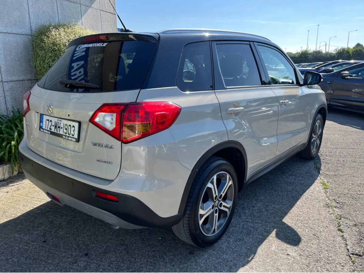 Suzuki Vitara SZ-5 ALLGRIP ALL WHEEL DRIVE 1.6 DIE - Image 4