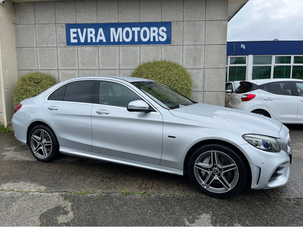 Mercedes-Benz C-Class AMG LINE C300D E PLUG IN DIE - Image 2