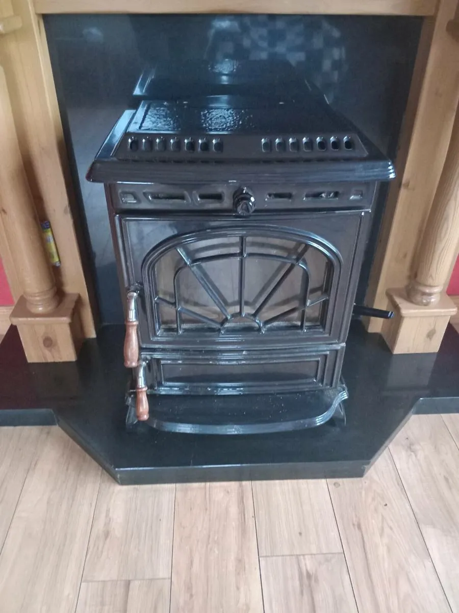 Solid fuel  back boiler stove - Image 1