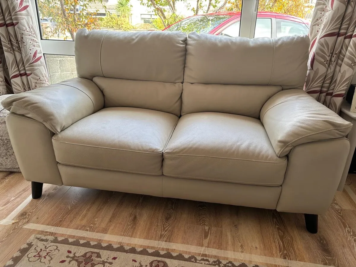 2 seater leather sofa - Image 2