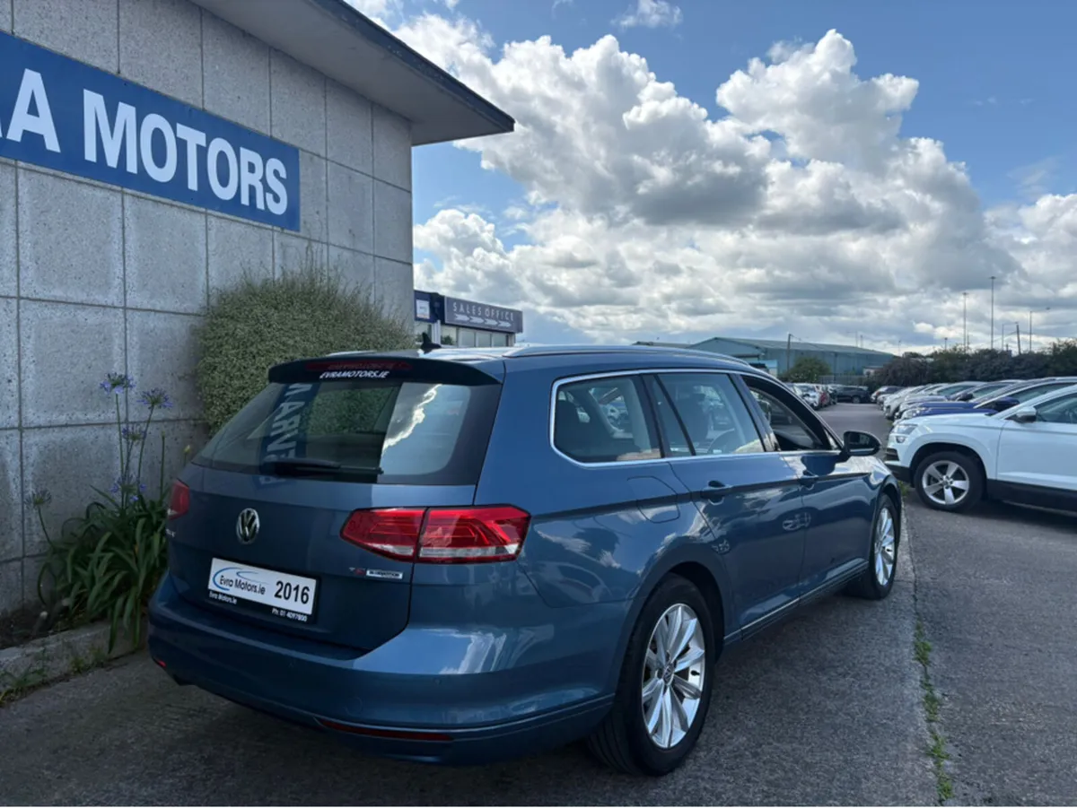Volkswagen Passat ESTATE CL AUTOMATIC 1.4 PETROL / - Image 3