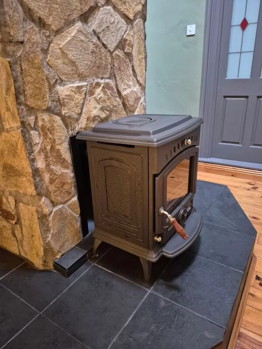 Stanley  Tara Stove - Image 3