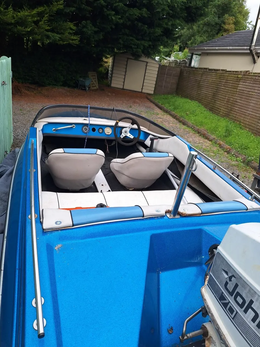 Speed boat - Image 2