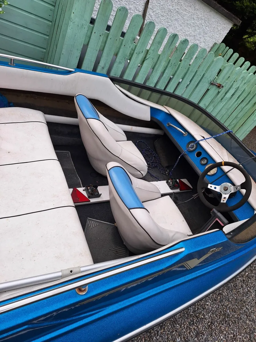 Speed boat - Image 3